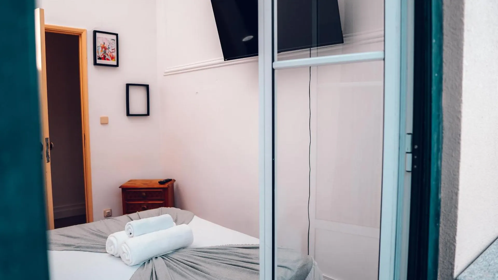 ליסבון Alameda Guest House Rooms